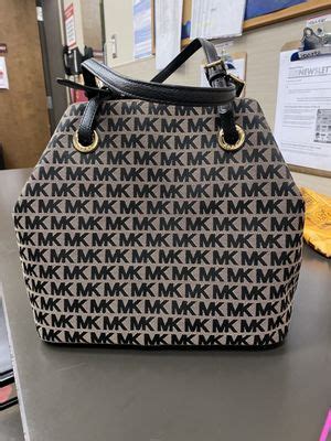 Michael Kors Locations in Roseville, California 